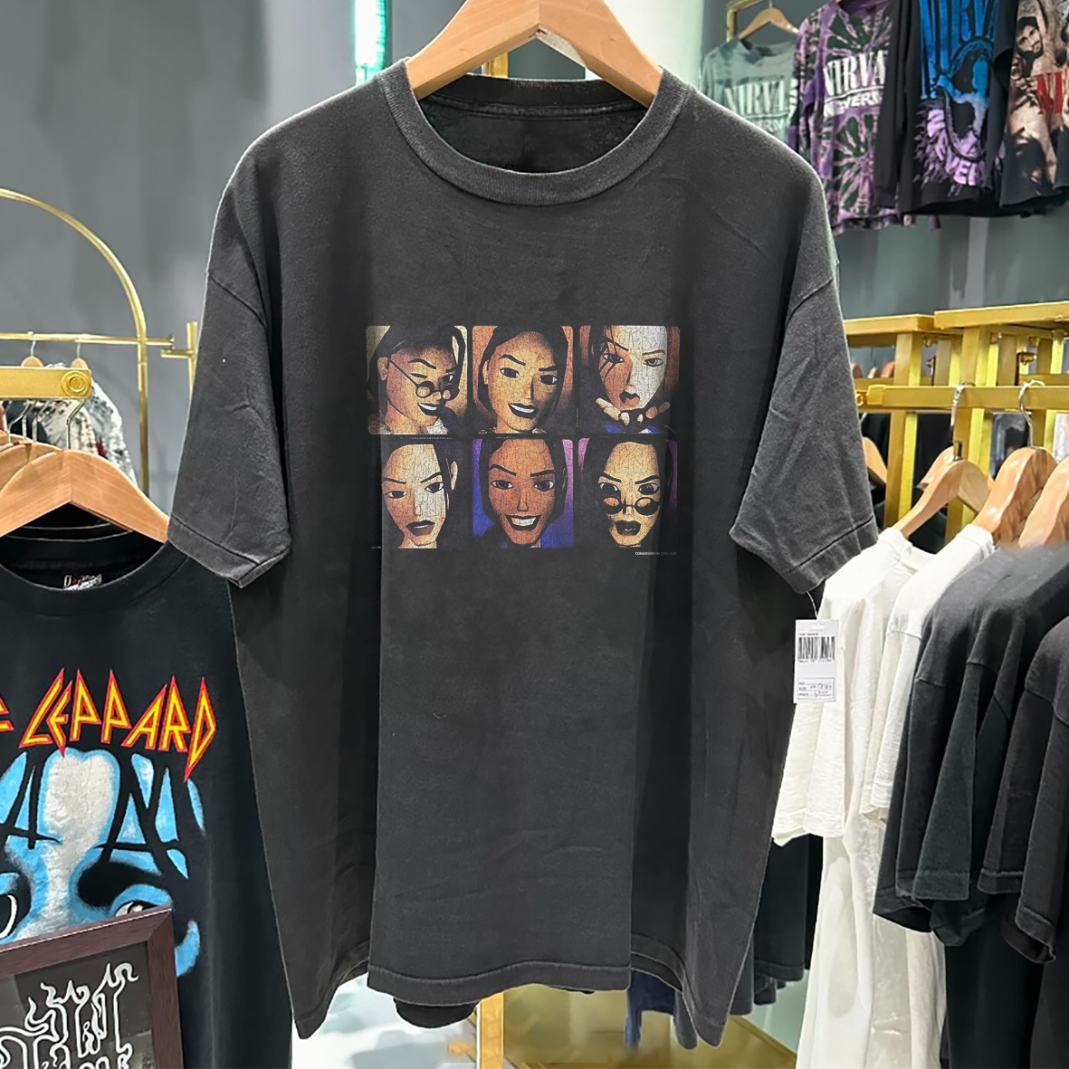 Tomb Raider Lara Croft 2001 Promo Vintage Washed Black T-Shirt
