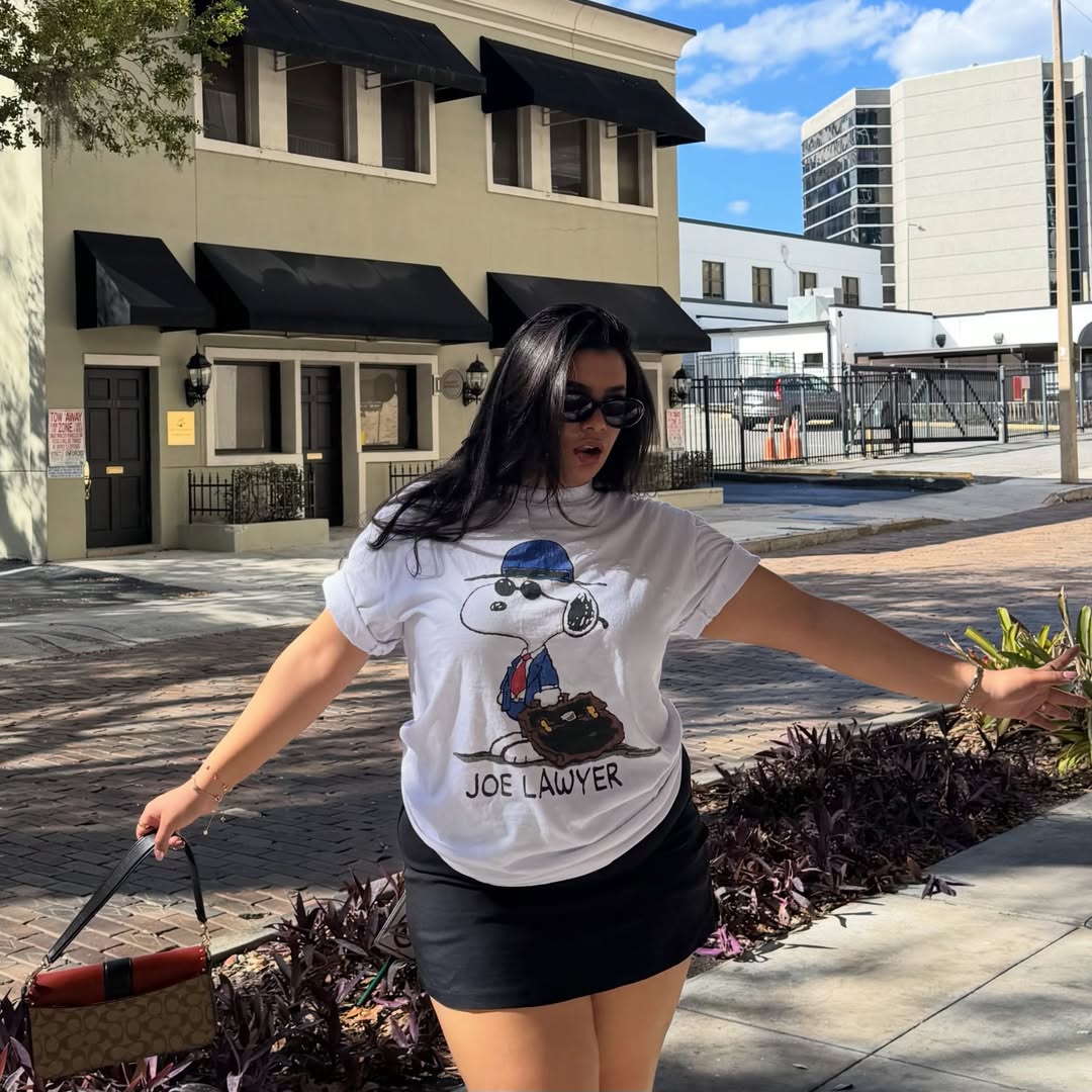 Rare Snoopy Joe Lawyer Washed White Tee
